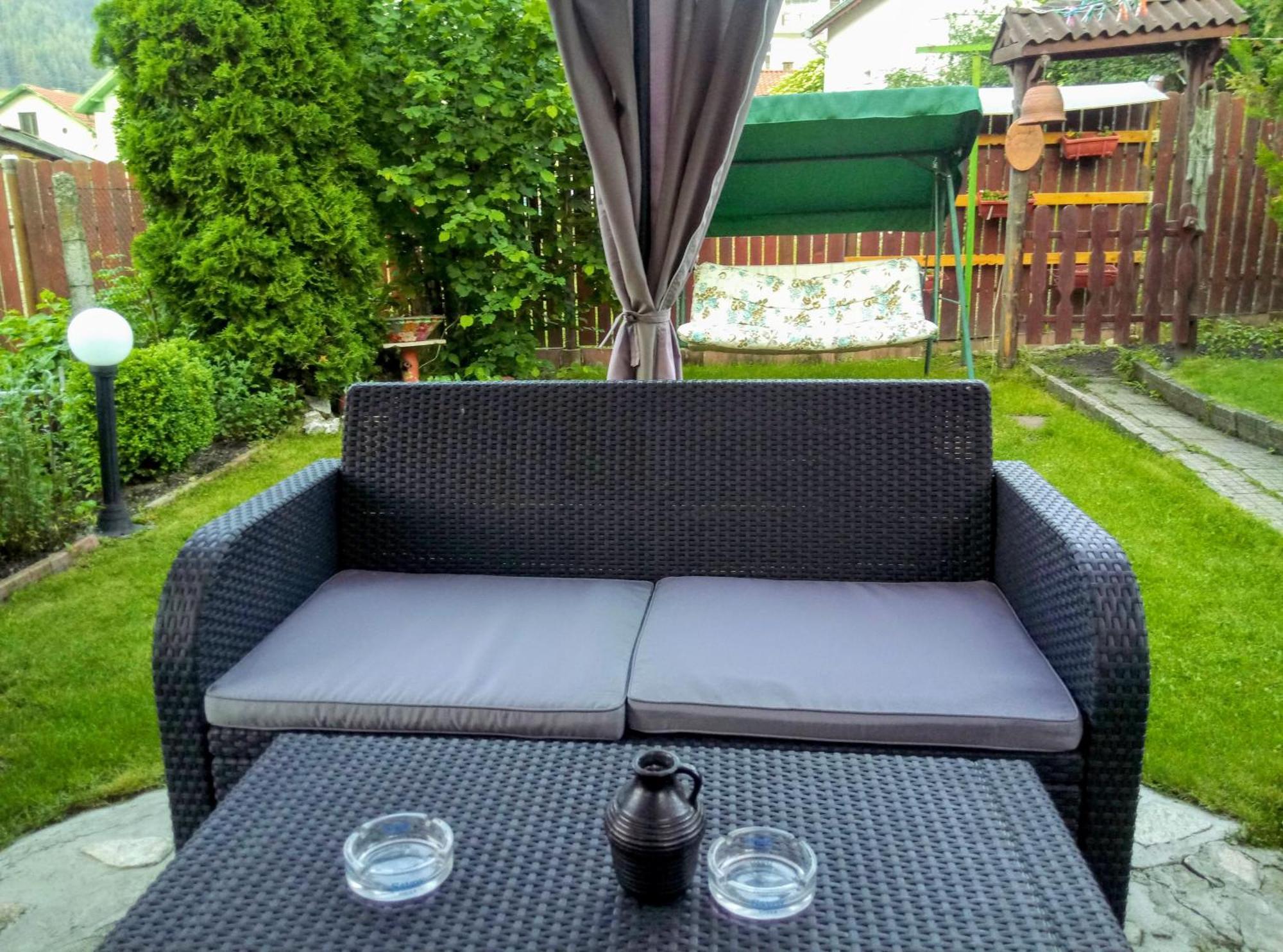 Niya Guest House Beli Iskar Exteriér fotografie