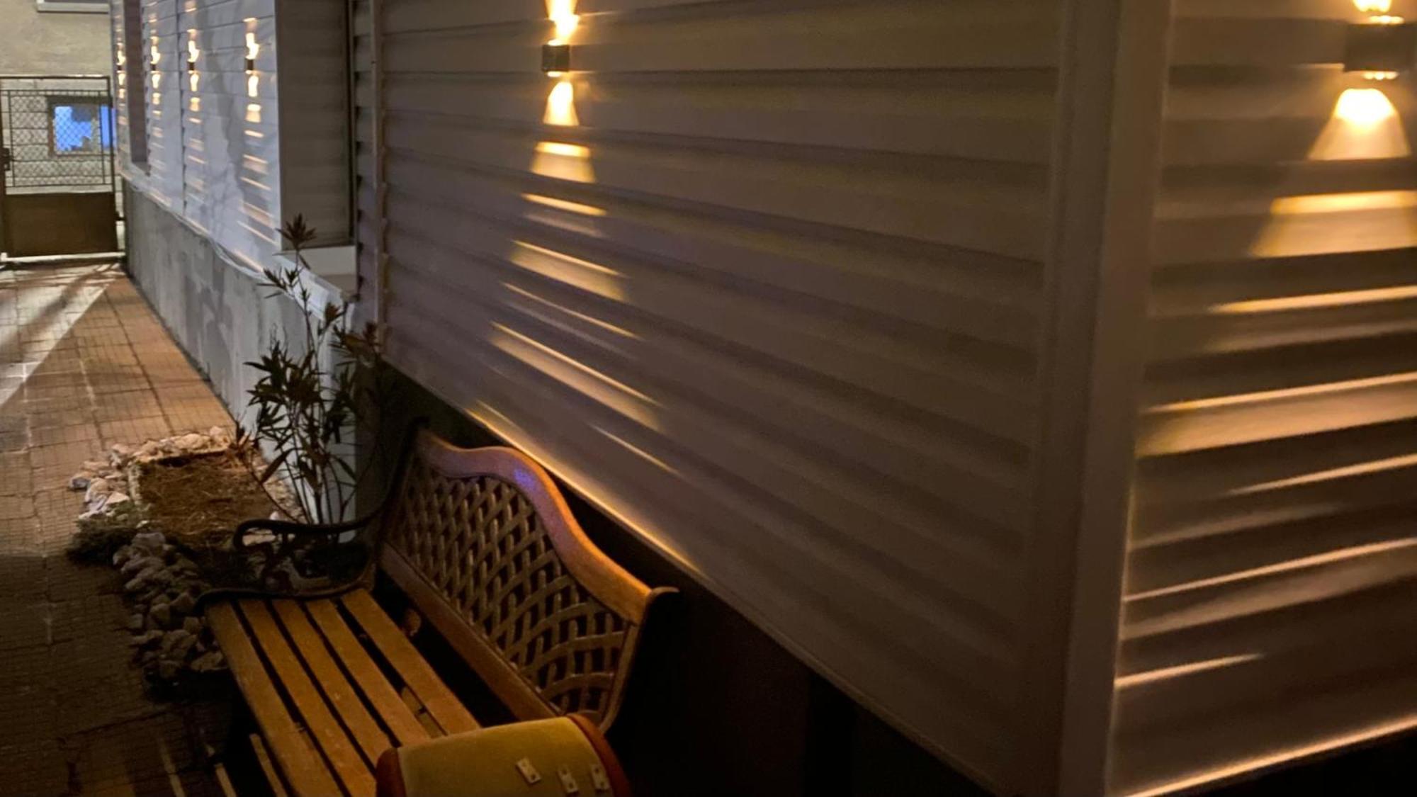 Niya Guest House Beli Iskar Exteriér fotografie